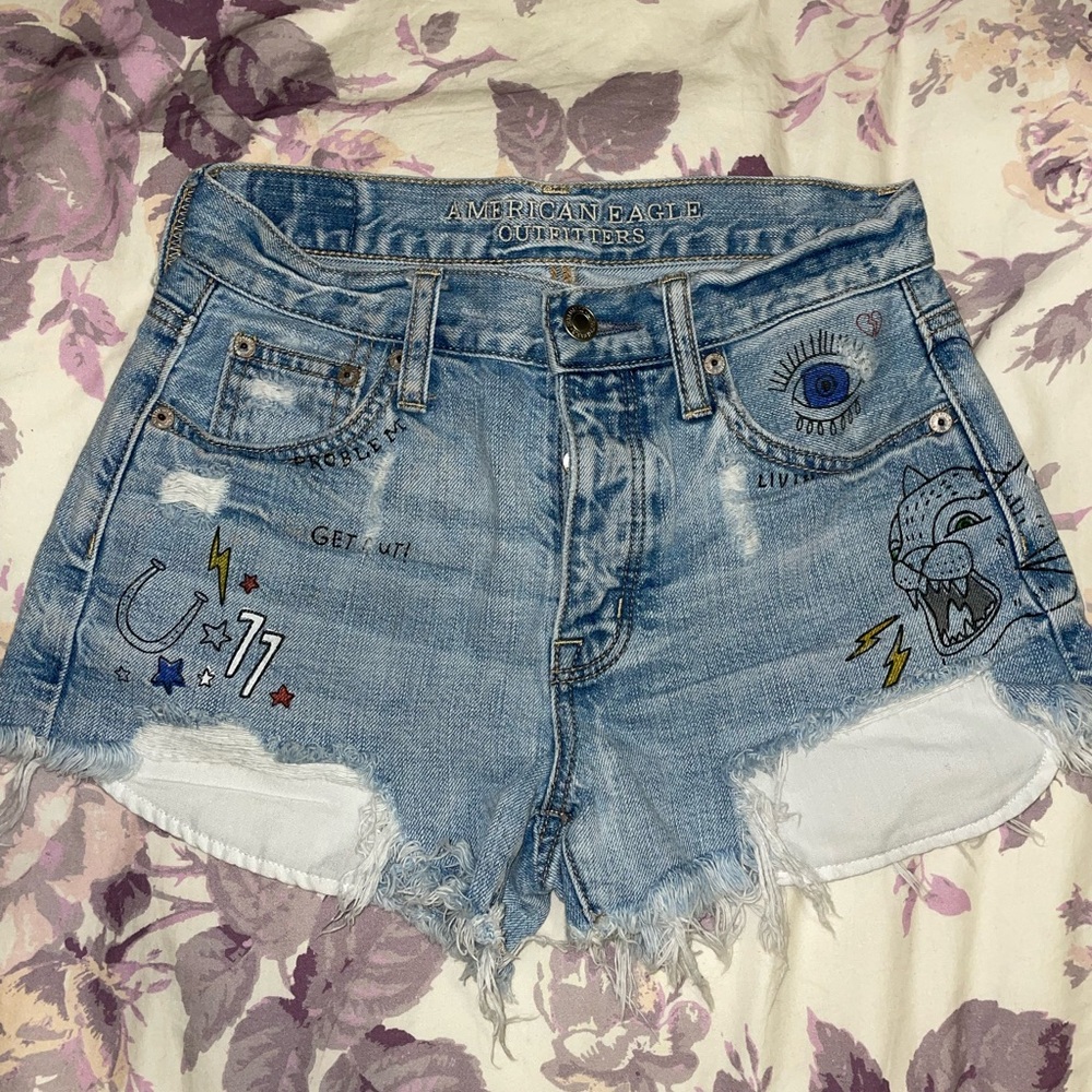 American Eagle Vintage High waisted Shorts